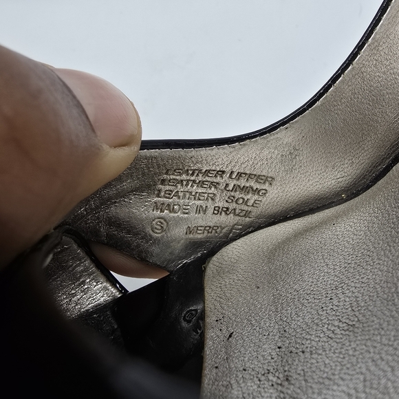 J Vincent Shoe Women's 8.5 Merry Patent Leather  Heel Criss Cross Peeptoe Pumps - Picture 3 of 8